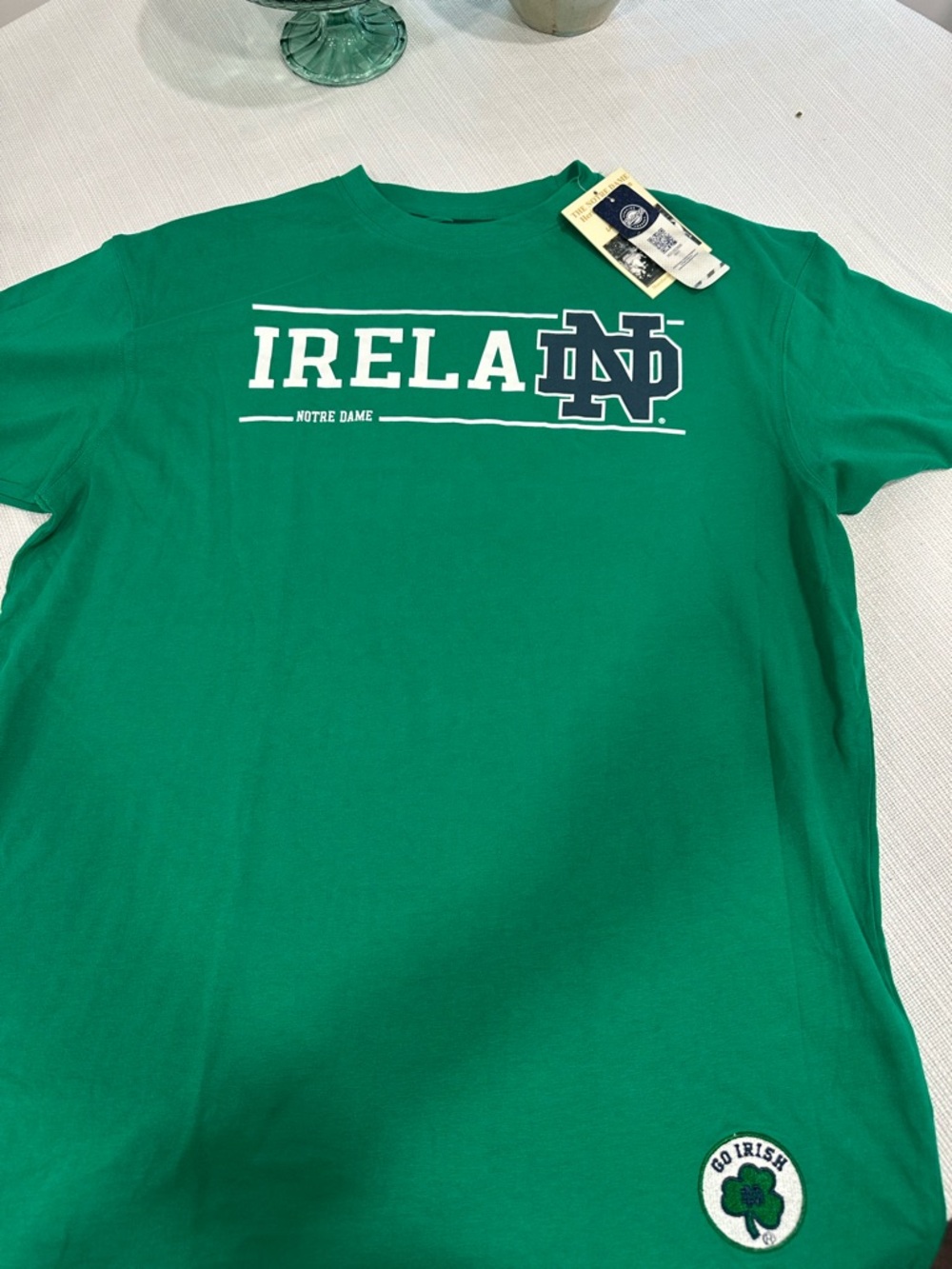 Genuine Merchandise Notre Dame Green 'IRELAND' Graphic Tee - Picture 2 of 8